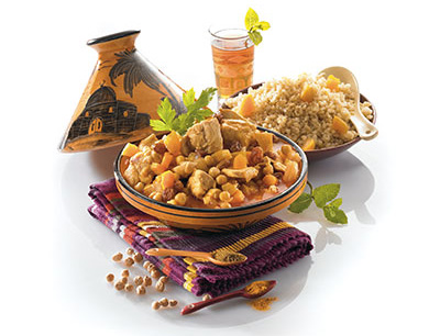 Holen Sie heute die Sonne Afrikas an Ihren Tisch! Mit einer Explosion von süßen und herzhaften Aromen wird dieser Klassiker der marokkanischen Küche alle Feinschmecker begeistern.